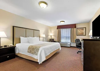 Best Western Of Olds hotel thumbnail 7