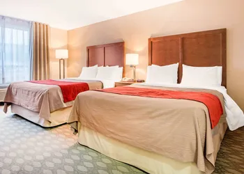 Comfort Inn Fallsview hotel thumbnail 8