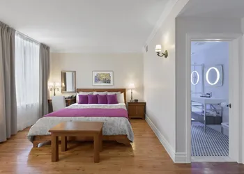 Hotel Bonaparte hotel thumbnail 3