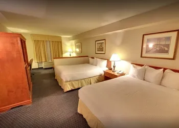 Days Inn & Suites by Wyndham Niagara Falls Centre St. By the Falls hotel thumbnail 8