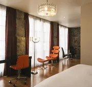 Le Petit Hotel Vieux-Montreal - Saint-Paul hotel detail image 5