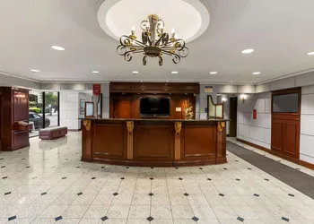 Best Western Ville-Marie Montreal Hotel & Suites hotel thumbnail 6