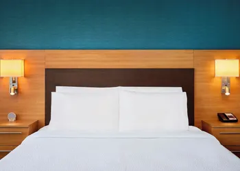 TownePlace Suites by Marriott Mississauga-Arpt Corp Ctr hotel thumbnail 4