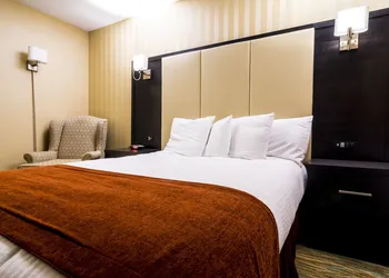Sinbad's Hotel & Suites hotel thumbnail 5