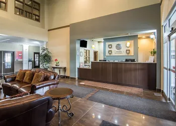 Comfort Inn & Suites hotel thumbnail 3