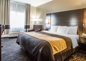Quality Inn hotel thumbnail 8