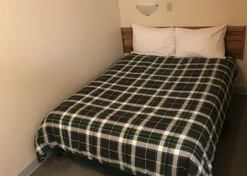 The Griz Inn hotel thumbnail 6