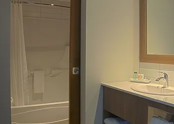 Le Montagnais hotel thumbnail 4