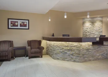 Days Inn by Wyndham Dalhousie hotel thumbnail 2