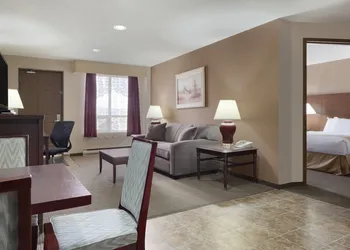 Days Inn by Wyndham Dalhousie hotel thumbnail 6