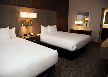 Embassy Suites by Hilton The Woodlands at Hughes Landing hotel thumbnail 7