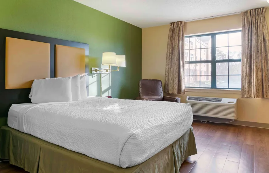 Extended Stay America Select Suites Detroit Farmington Hills hotel detail image 6