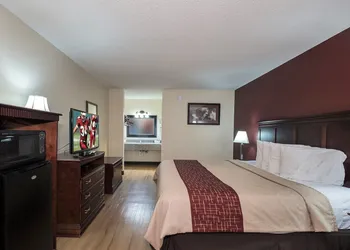 Red Roof Inn Chipley hotel thumbnail 5