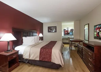 Red Roof Inn Chipley hotel thumbnail 7