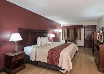 Red Roof Inn Chipley hotel thumbnail 8