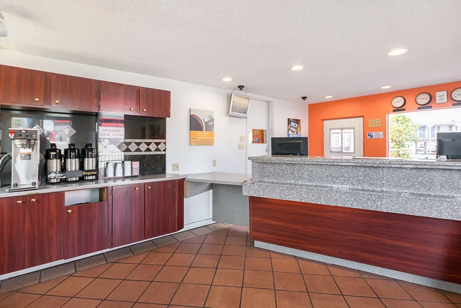 Motel 6 El Paso, TX - Airport - Fort Bliss hotel detail image 2