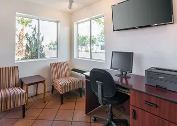 Motel 6 El Paso, TX - Airport - Fort Bliss hotel thumbnail 3