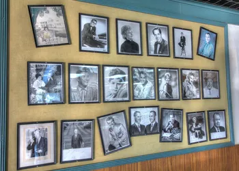 The Historic Gatlinburg Inn hotel thumbnail 2