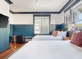 The Davis Downtown San Diego hotel thumbnail 7