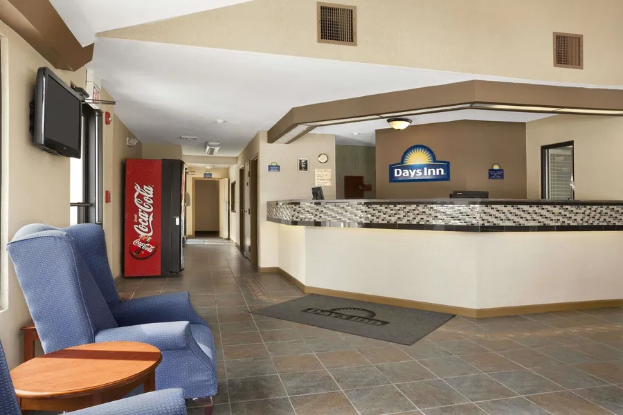Days Inn by Wyndham Middletown hotel detail image 2
