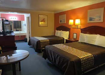 Aerospace Inn hotel thumbnail 7