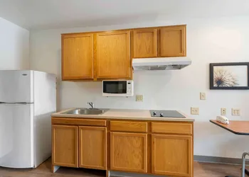 Extended Stay America Select Suites - Lakeland hotel thumbnail 7