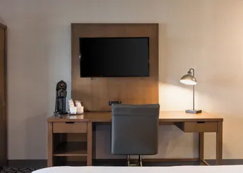Crowne Plaza Niagara Falls NY Riverside by IHG hotel thumbnail 4