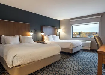 Crowne Plaza Niagara Falls NY Riverside by IHG hotel thumbnail 5