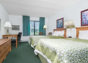 Days Inn by Wyndham St Cloud hotel thumbnail 5