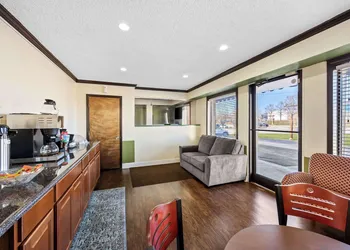 Americas Best Value Inn Ft. Jackson hotel thumbnail 3