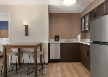 Residence Inn by Marriott San Jose South\/Morgan Hill hotel thumbnail 6