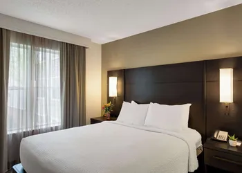 Sonesta ES Suites Parsippany Morris Plains hotel thumbnail 8