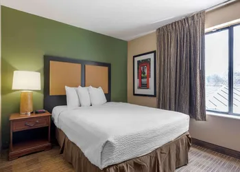 Extended Stay America Select Suites Dallas Farmers Branch hotel thumbnail 4