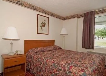 Gateway Inn hotel thumbnail 2