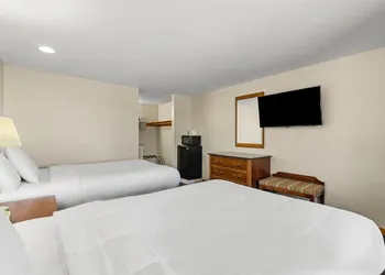 Americas Best Value Inn Biddeford Portland hotel thumbnail 6