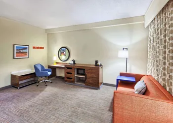 Hampton Inn Raleigh Garner hotel thumbnail 6