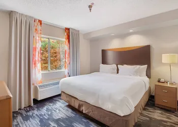 Fairfield Inn & Suites by Marriott Mobile hotel thumbnail 8