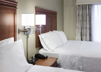 Hampton Inn & Suites Davenport hotel thumbnail 3