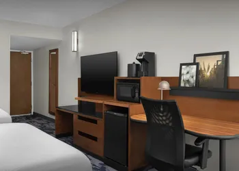 Fairfield Inn & Suites by Marriott Winston-Salem Hanes Mall hotel thumbnail 7