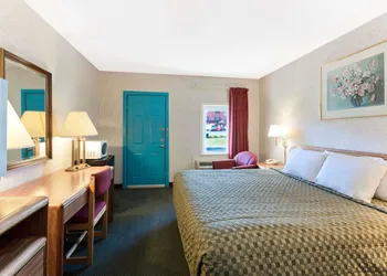Night Lodge hotel thumbnail 7