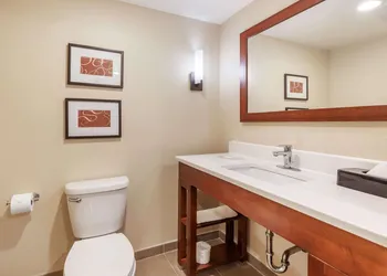 Comfort Inn & Suites Aberdeen near APG hotel thumbnail 7