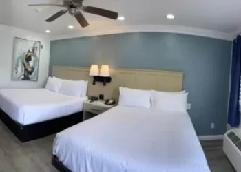 Ramada Limited Redondo Beach hotel thumbnail 6
