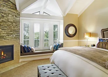 Carriage House Inn hotel thumbnail 3