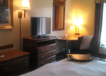 Hampton Inn Greenwood hotel thumbnail 4