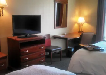 Hampton Inn Greenwood hotel thumbnail 5