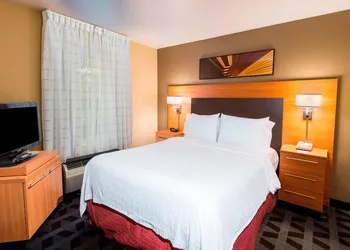 Towneplace Suites By Marriott Kennesaw hotel thumbnail 3