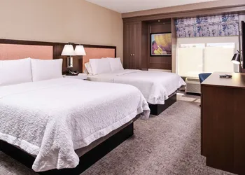Hampton Inn Albuquerque-University/Midtown hotel thumbnail 2