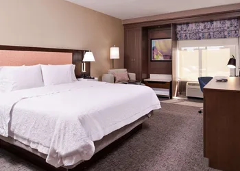 Hampton Inn Albuquerque-University/Midtown hotel thumbnail 3