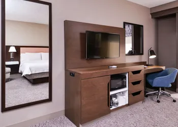 Hampton Inn Albuquerque-University/Midtown hotel thumbnail 5