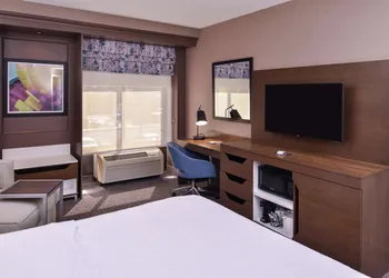 Hampton Inn Albuquerque-University/Midtown hotel thumbnail 7